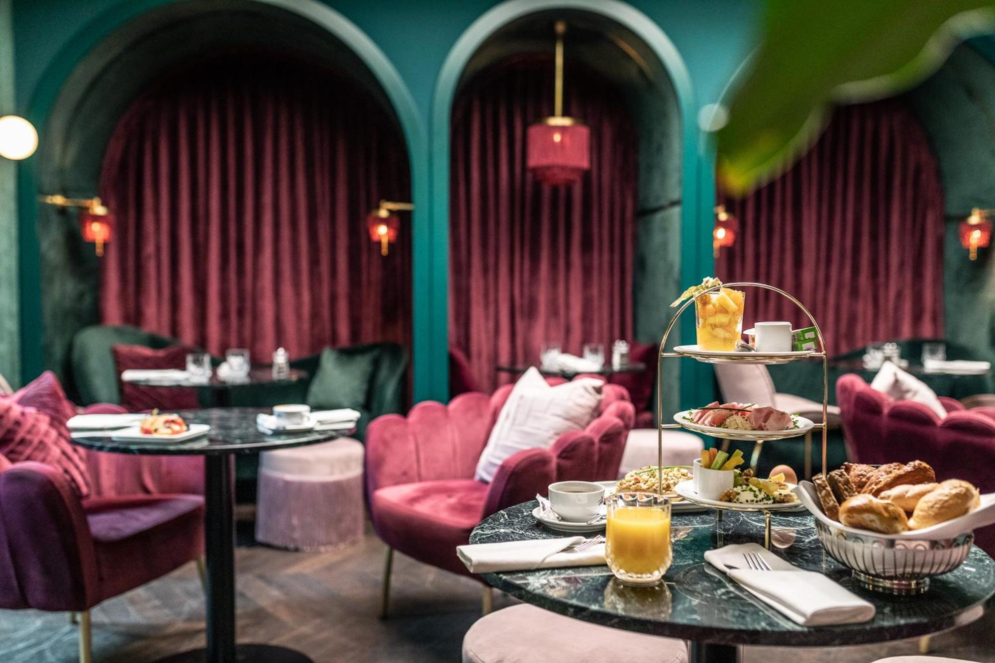 Hotel Josefine Виена Екстериор снимка